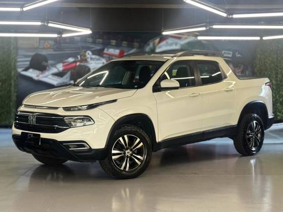 FIAT TORO 1.3 TURBO 270 FLEX FREEDOM AT6 FIAT TORO 1.3 TURBO 270 FLEX FREEDOM AT6